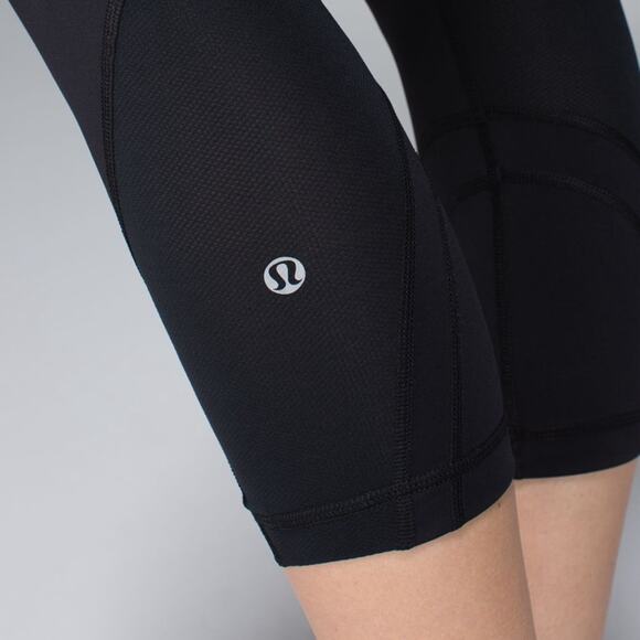 Lululemon Run Inspire Crop II *Luxtreme Black Mesh Leggings Black size 4 - Picture 5 of 12